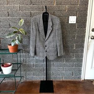 Designer/Luxury Men’s Houndstooth Sport Coat by Christian Aujard Paris
